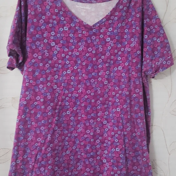 Top - Picture 1 of 1